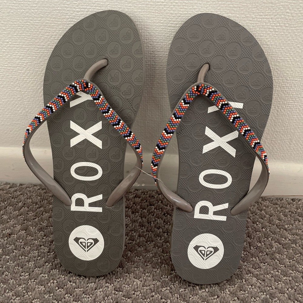 ROXY Flip Flop Sandals women’s size 7 NWOT